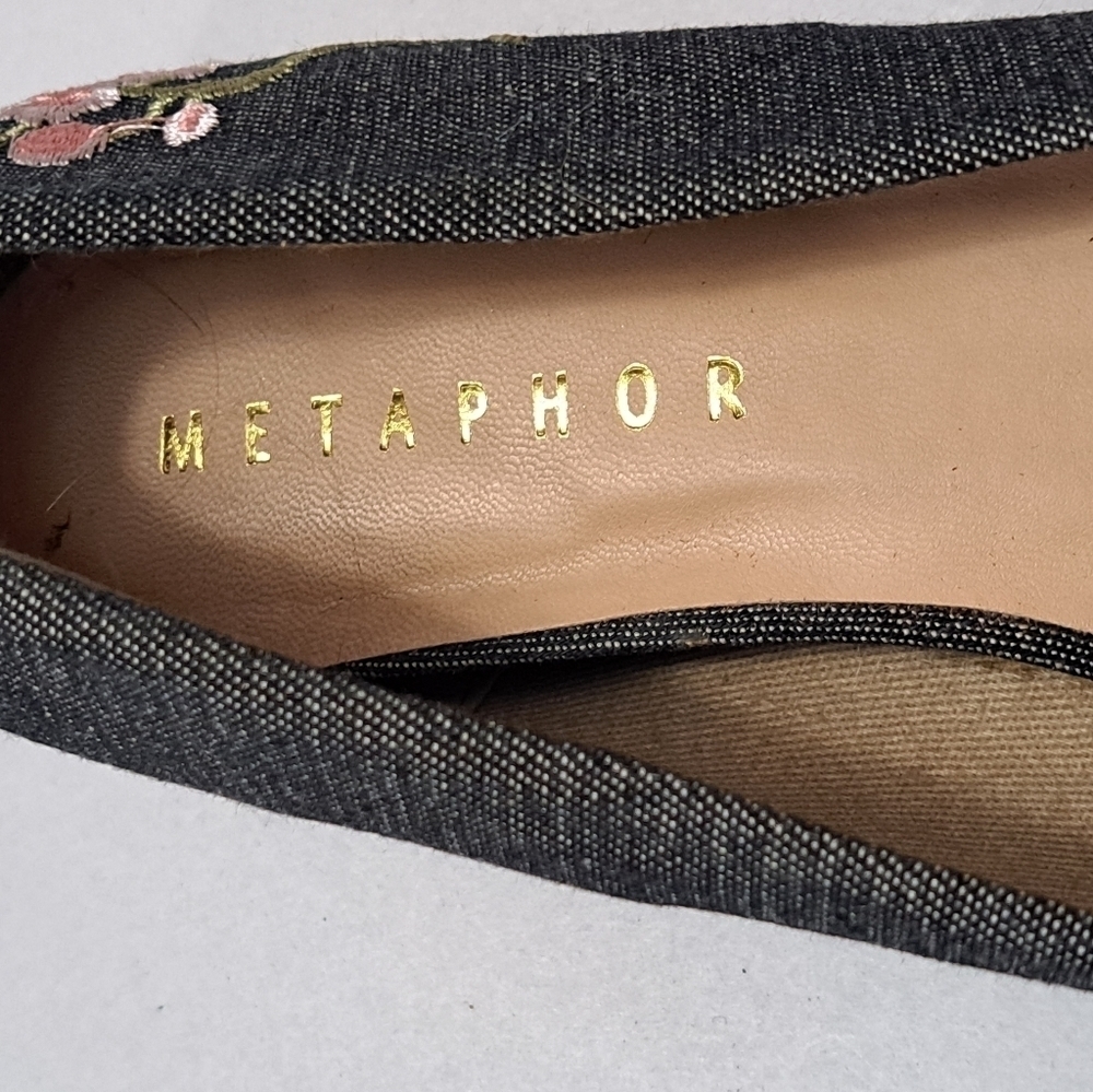 Metaphor Women's Embroidered Slip On Flats   Size 7.5 - Picture 8 of 11